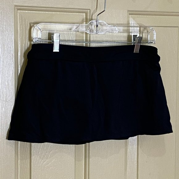 Liz Claiborne Swim Liz Claiborne Small Black Swim Skirt Poshmark
